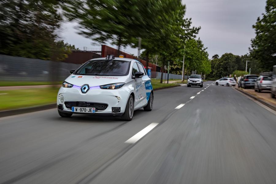  Renault Zoe Robot Taxi Experimentation Vehicle 2018 года  (фото 21 из 28)